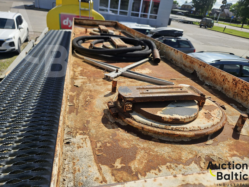 Грузовик-цистерна Renault Midliner S 150: фото 12 Грузовик-цистерна Renault Midliner S 150: фото 12