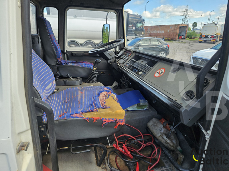 Renault Midliner S 150 - Грузовик-цистерна: фото 5 Renault Midliner S 150 - Грузовик-цистерна: фото 5