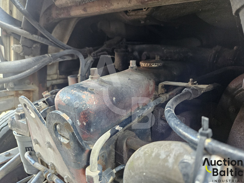 Грузовик-цистерна Renault Midliner S 150: фото 15 Грузовик-цистерна Renault Midliner S 150: фото 15