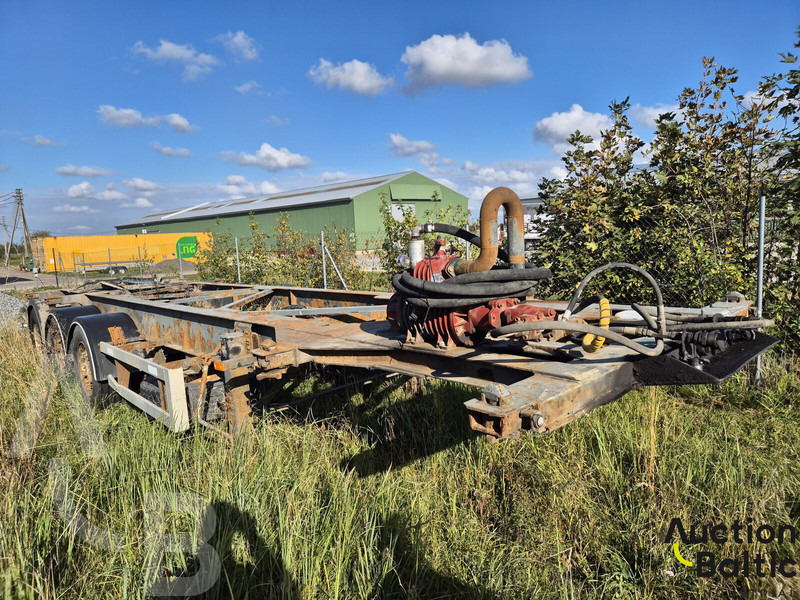 Renders N3ST31L - Тентованный полуприцеп: фото 3 Renders N3ST31L - Тентованный полуприцеп: фото 3