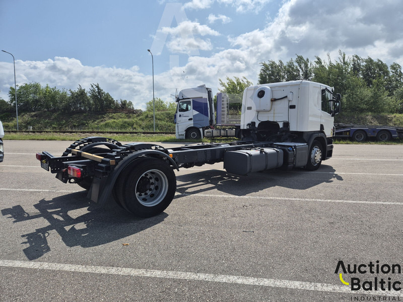 Scania P 450 - Грузовик-шасси: фото 4 Scania P 450 - Грузовик-шасси: фото 4