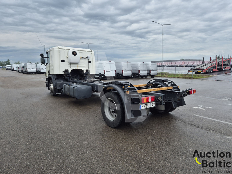 Scania P 450 - Грузовик-шасси: фото 4 Scania P 450 - Грузовик-шасси: фото 4