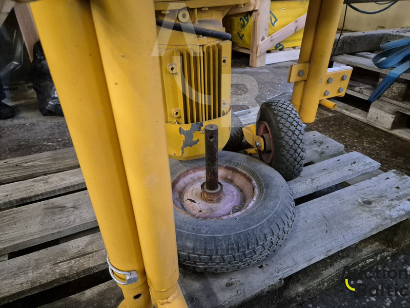 SoRoTo 300L-30 - Бетономешалка: фото 5 SoRoTo 300L-30 - Бетономешалка: фото 5