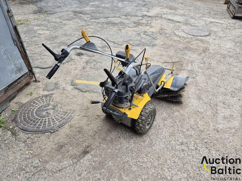 Texas Smart Sweep 800 - Подметально-уборочная машина: фото 4 Texas Smart Sweep 800 - Подметально-уборочная машина: фото 4