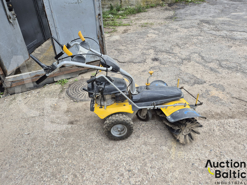 Texas Smart Sweep 800 - Подметально-уборочная машина: фото 3 Texas Smart Sweep 800 - Подметально-уборочная машина: фото 3