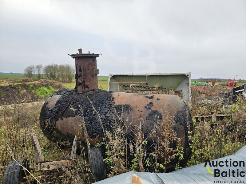 Thick- walled gas tanker - Грузовик-цистерна: фото 2 Thick- walled gas tanker - Грузовик-цистерна: фото 2
