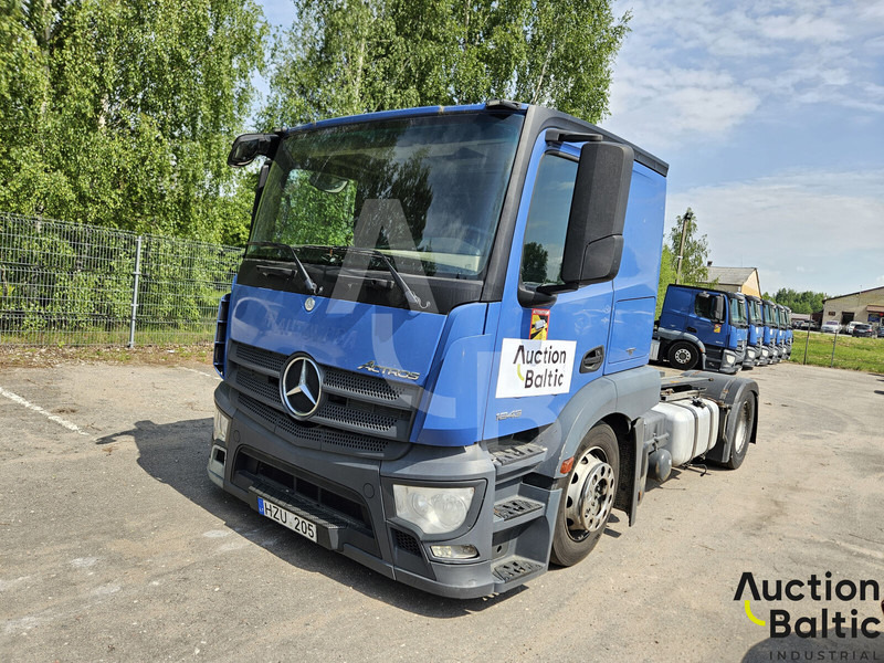 Mercedes-Benz Actros 1843 - Тягач: фото 1 Mercedes-Benz Actros 1843 - Тягач: фото 1
