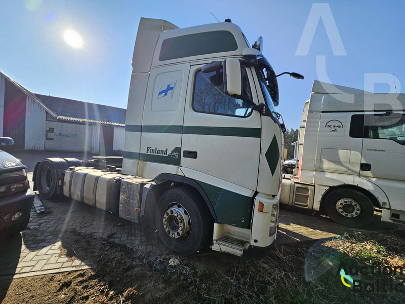 Volvo FH440 - Тягач: фото 2 Volvo FH440 - Тягач: фото 2