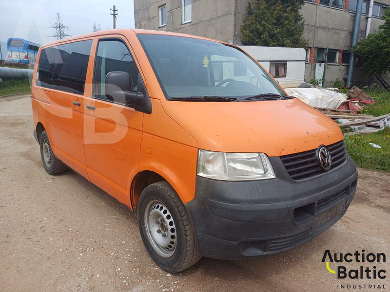 Volkswagen Transporter - Микроавтобус, Пассажирский фургон: фото 1 Volkswagen Transporter - Микроавтобус, Пассажирский фургон: фото 1