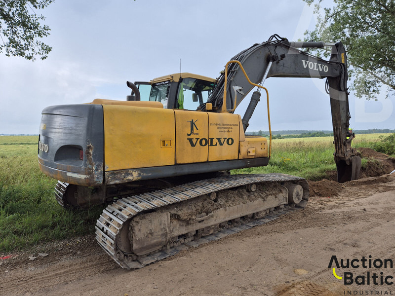 Volvo EC 210 C L - Гусеничный экскаватор: фото 3 Volvo EC 210 C L - Гусеничный экскаватор: фото 3