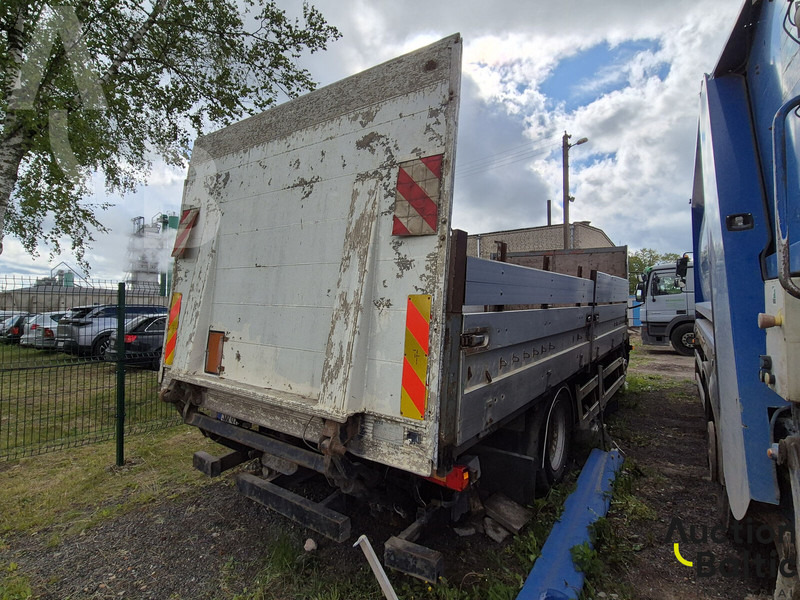 Volvo FL6 - Грузовик бортовой/ Платформа: фото 4 Volvo FL6 - Грузовик бортовой/ Платформа: фото 4