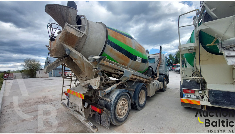 Volvo FM12 - Автобетоносмеситель: фото 4 Volvo FM12 - Автобетоносмеситель: фото 4
