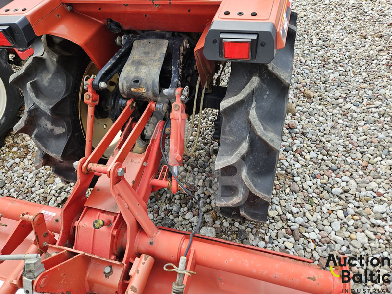 Yanmar F 165 D - Трактор: фото 3 Yanmar F 165 D - Трактор: фото 3