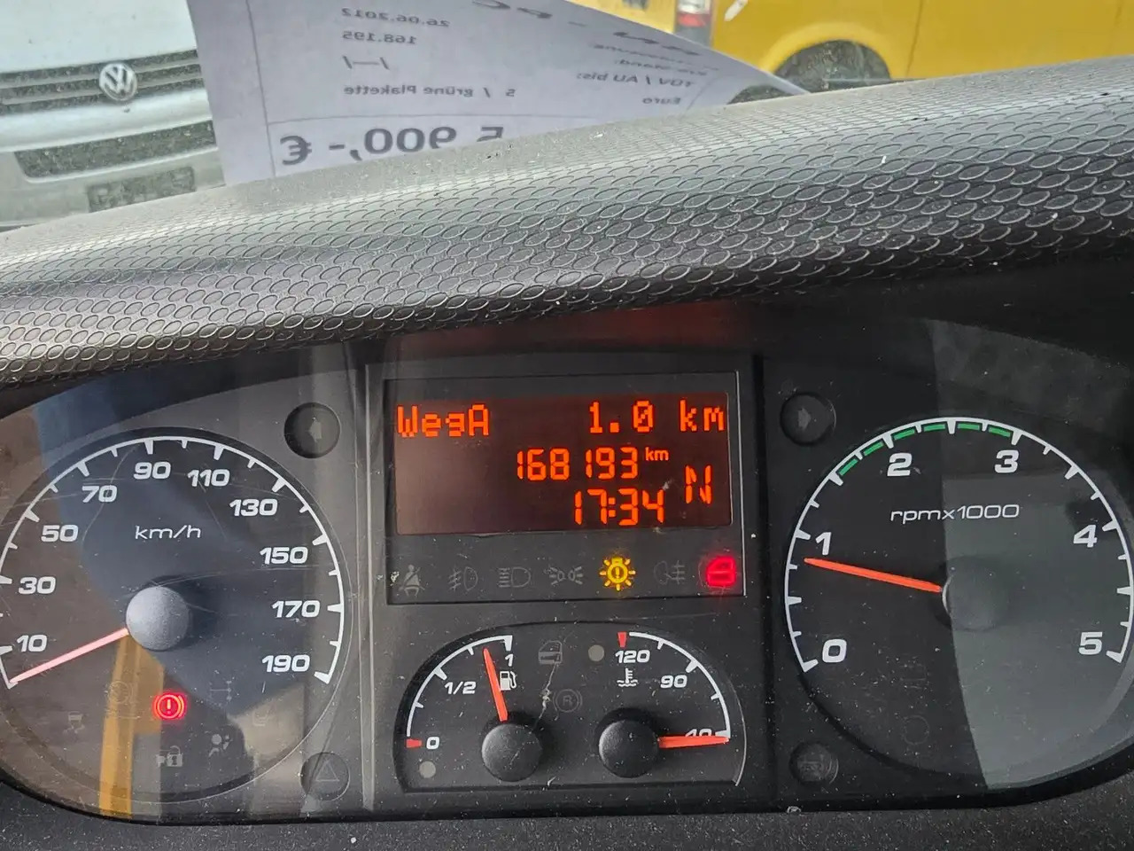 Малотоннажный фургон Iveco Daily/ Regalsystem/Luftfeder/KURZ/1. Hand: фото 11 Малотоннажный фургон Iveco Daily/ Regalsystem/Luftfeder/KURZ/1. Hand: фото 11