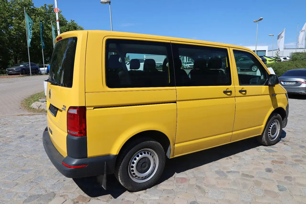 Volkswagen T6 Transporter / 2.0 TDI/EU6/1.Hand - Легковой автомобиль: фото 5 Volkswagen T6 Transporter / 2.0 TDI/EU6/1.Hand - Легковой автомобиль: фото 5