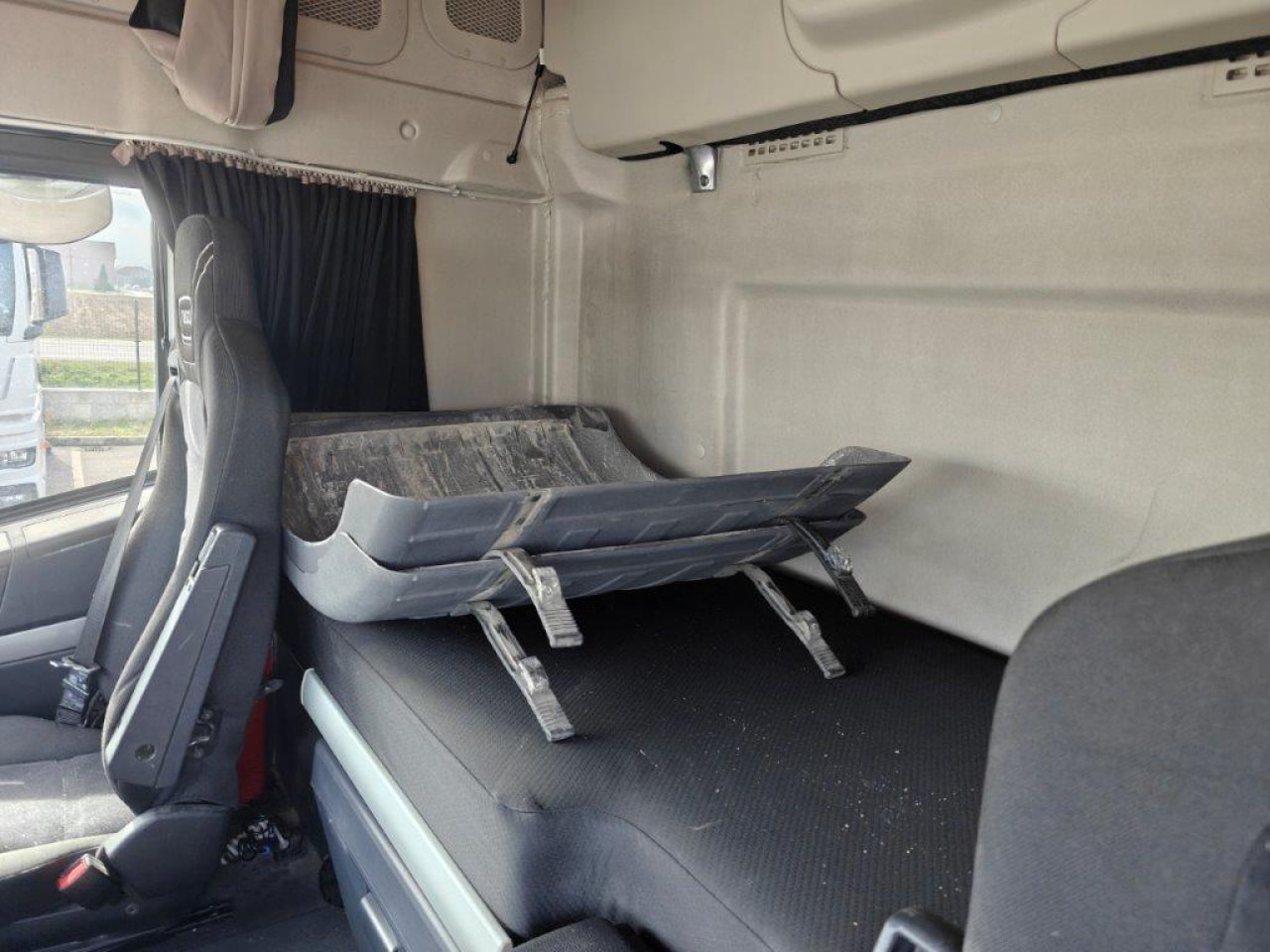 Тягач IVECO Stralis AS440S46T/PLNG Intarder Klima Luftfeder ZV: фото 14 Тягач IVECO Stralis AS440S46T/PLNG Intarder Klima Luftfeder ZV: фото 14