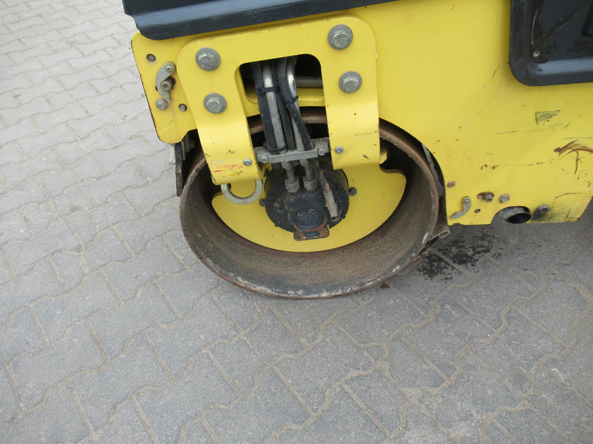 Каток BOMAG BW80AD-5: фото 6