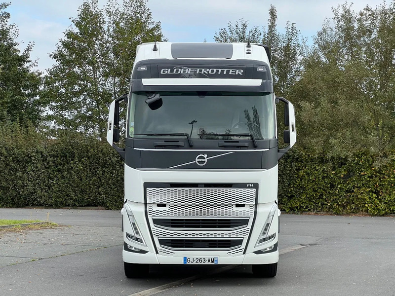 Volvo FH 500 513000km*FH 500 XL CAB*Park cool*2022* - Тягач: фото 2 Volvo FH 500 513000km*FH 500 XL CAB*Park cool*2022* - Тягач: фото 2