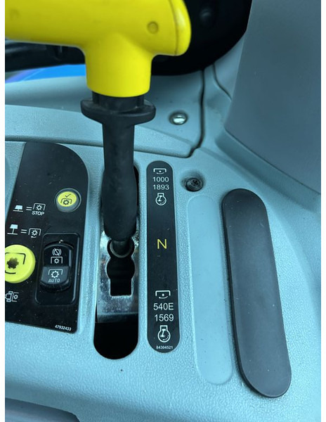 Трактор New Holland New Holland T7.215S: фото 19 Трактор New Holland New Holland T7.215S: фото 19