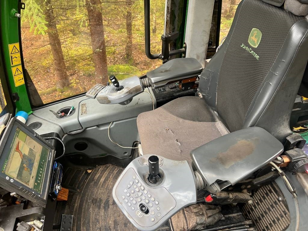 John Deere 1170 E - Харвестер: фото 5 John Deere 1170 E - Харвестер: фото 5
