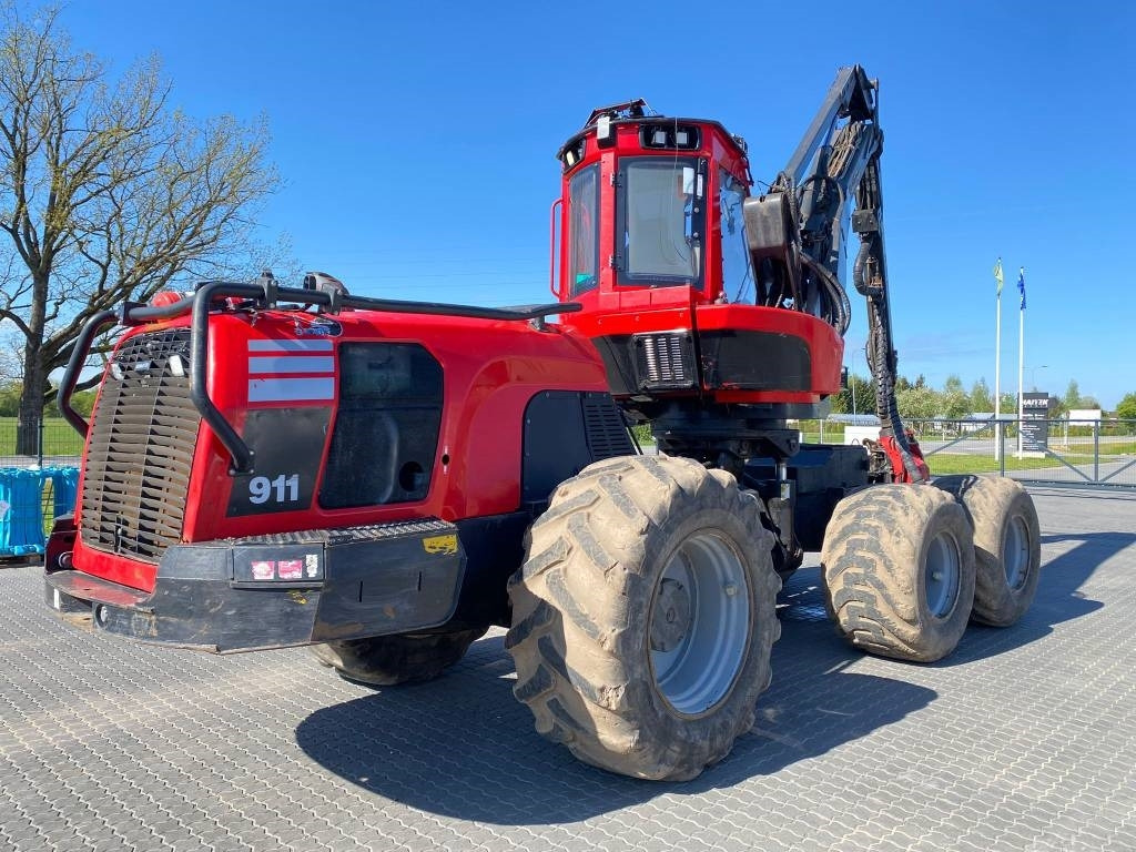 Komatsu 911 - Харвестер: фото 4 Komatsu 911 - Харвестер: фото 4