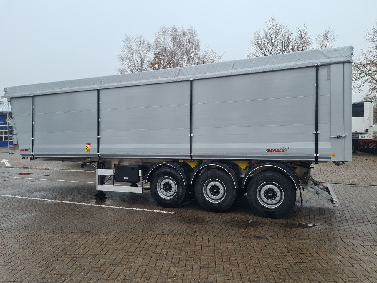 Benalu Bulkliner S 95 Schlammdicht 50 m³ - Самосвальный полуприцеп: фото 4 Benalu Bulkliner S 95 Schlammdicht 50 m³ - Самосвальный полуприцеп: фото 4