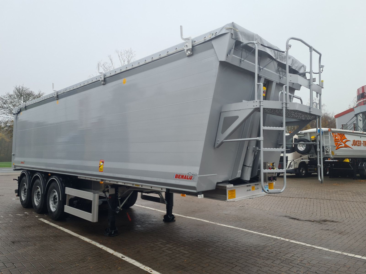 Benalu Bulkliner S 95 Schlammdicht 50 m³ - Самосвальный полуприцеп: фото 2 Benalu Bulkliner S 95 Schlammdicht 50 m³ - Самосвальный полуприцеп: фото 2