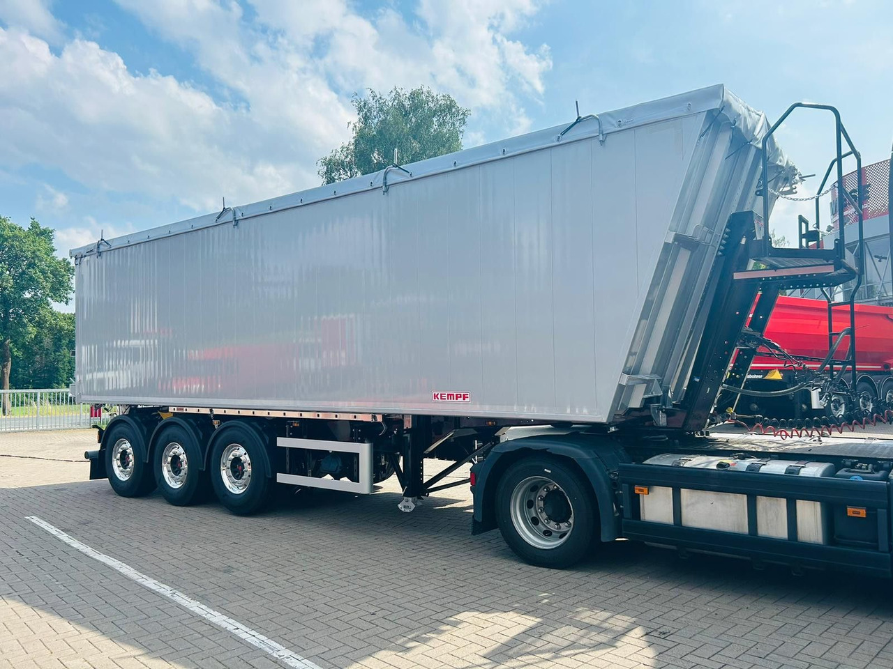 Kempf SKM 36/3 AK 3-Achs Alu Sattelkipper 50m³ - Самосвальный полуприцеп: фото 2 Kempf SKM 36/3 AK 3-Achs Alu Sattelkipper 50m³ - Самосвальный полуприцеп: фото 2