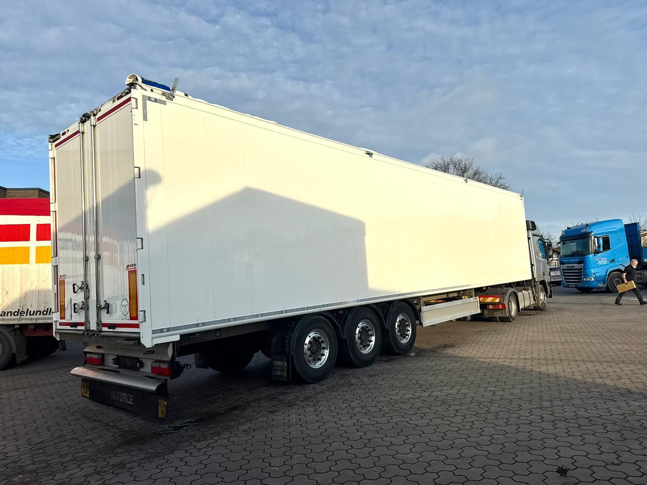 Kraker K-Force Schubboden 92m³ 10mm Boden Top Agrar GMP - Полуприцеп с подвижным полом: фото 4 Kraker K-Force Schubboden 92m³ 10mm Boden Top Agrar GMP - Полуприцеп с подвижным полом: фото 4