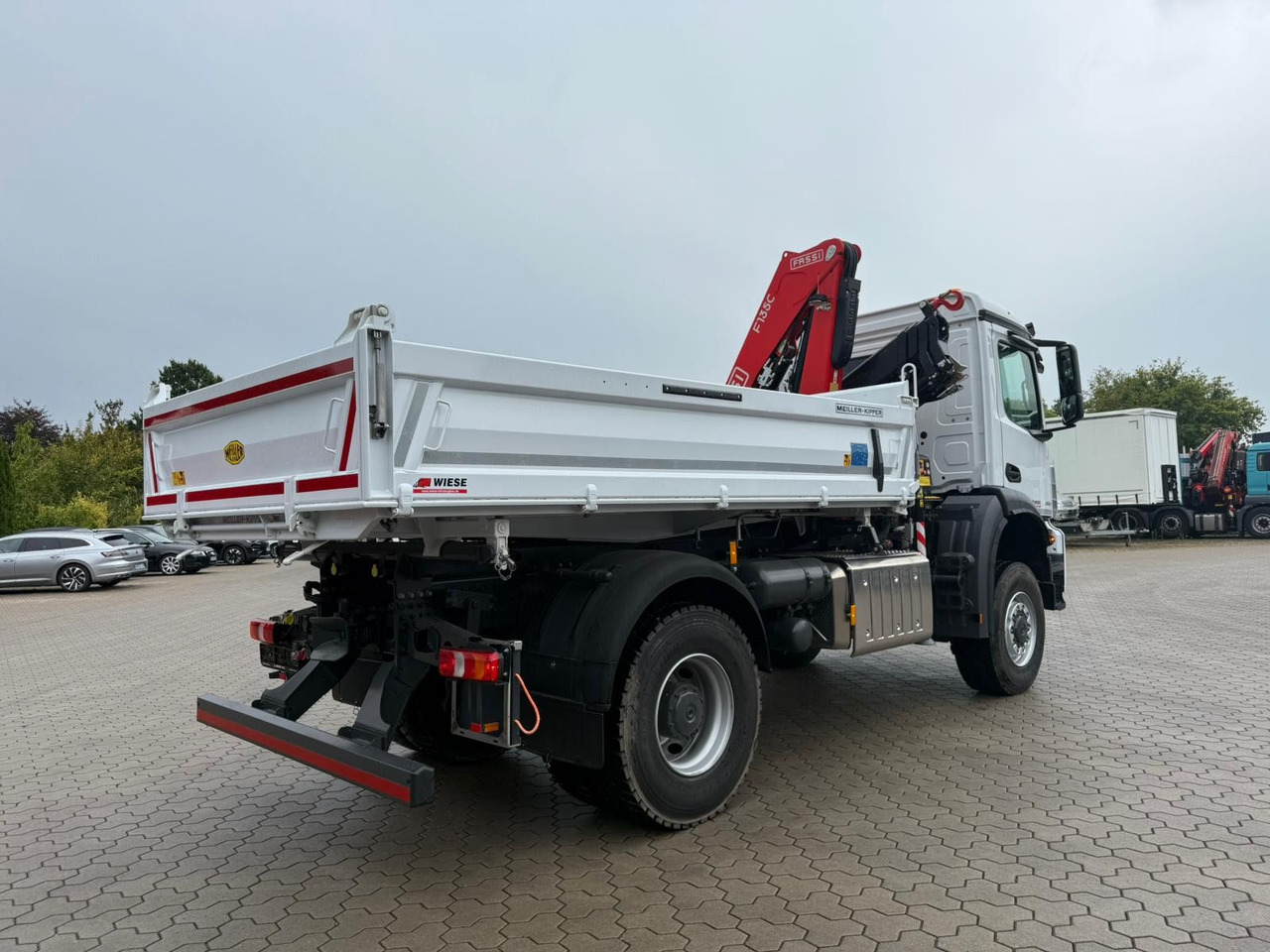 Mercedes-Benz Arocs 1835 4x2 Meiller Fassi F135 Kran Kipper - Самосвал, Автоманипулятор: фото 4 Mercedes-Benz Arocs 1835 4x2 Meiller Fassi F135 Kran Kipper - Самосвал, Автоманипулятор: фото 4