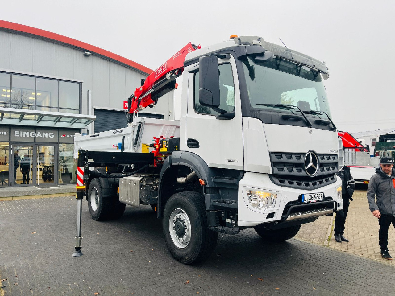 Mercedes-Benz Arocs 1835 4x4 Meiller Fassi F135 Kran Kipper - Самосвал, Автоманипулятор: фото 2 Mercedes-Benz Arocs 1835 4x4 Meiller Fassi F135 Kran Kipper - Самосвал, Автоманипулятор: фото 2