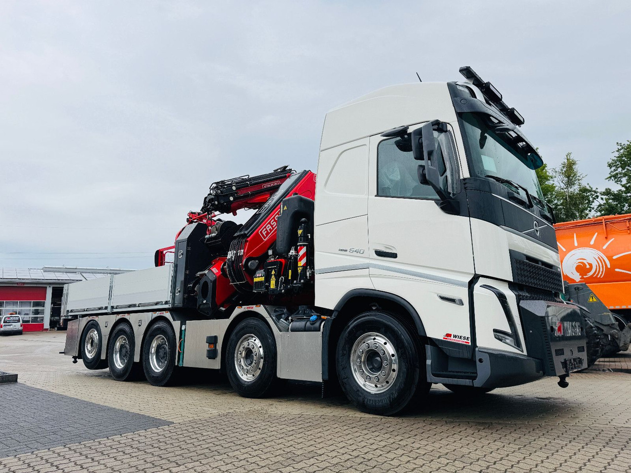 Volvo FH540 10x4 mit F1150 Ladekran, Sattelzugmaschine - Грузовик бортовой/ Платформа, Автоманипулятор: фото 4 Volvo FH540 10x4 mit F1150 Ladekran, Sattelzugmaschine - Грузовик бортовой/ Платформа, Автоманипулятор: фото 4