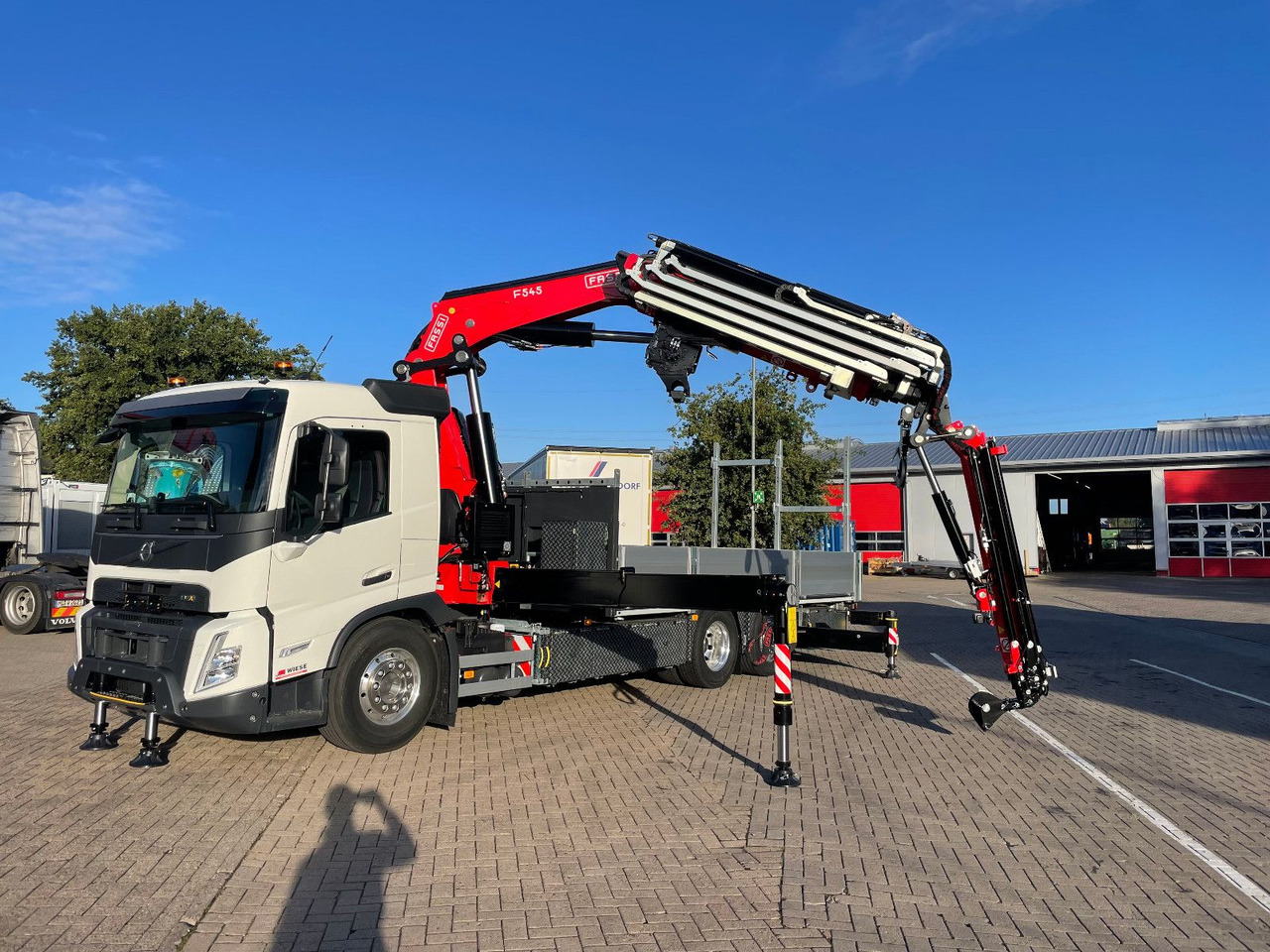 Volvo FMX 500 FASSI Ladekran F545 JIB & Winde Sofort - Автоманипулятор: фото 2 Volvo FMX 500 FASSI Ladekran F545 JIB & Winde Sofort - Автоманипулятор: фото 2