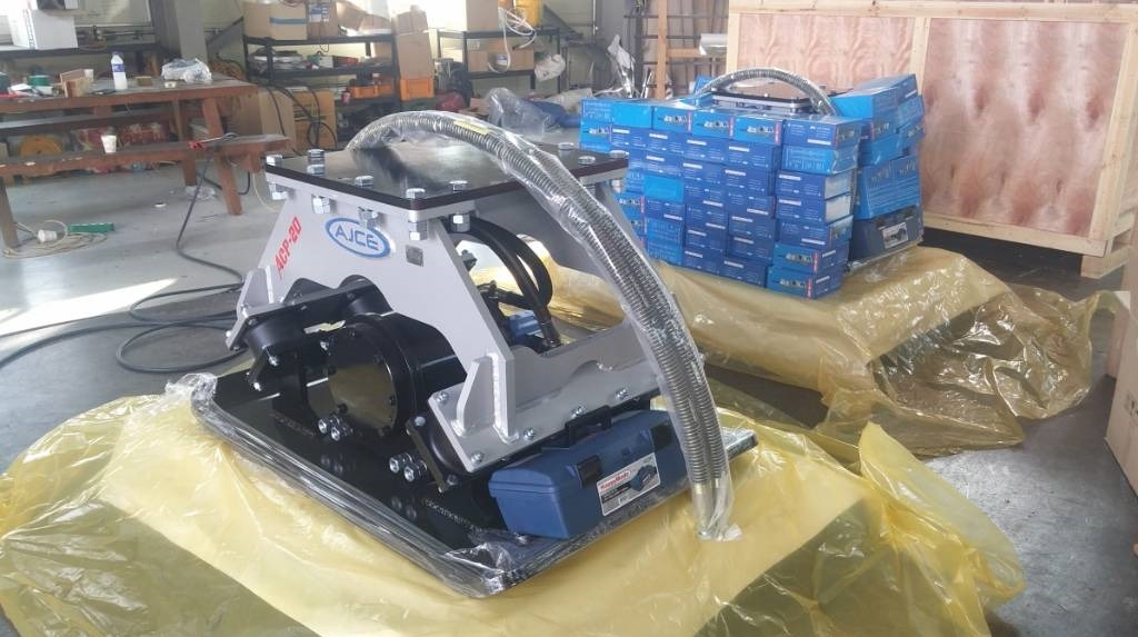 AJCE ACP-20 Vibration Plate Compactor - Виброплита: фото 3 AJCE ACP-20 Vibration Plate Compactor - Виброплита: фото 3