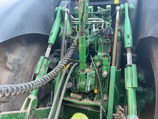 JOHN DEERE 6215R - Трактор: фото 5 JOHN DEERE 6215R - Трактор: фото 5