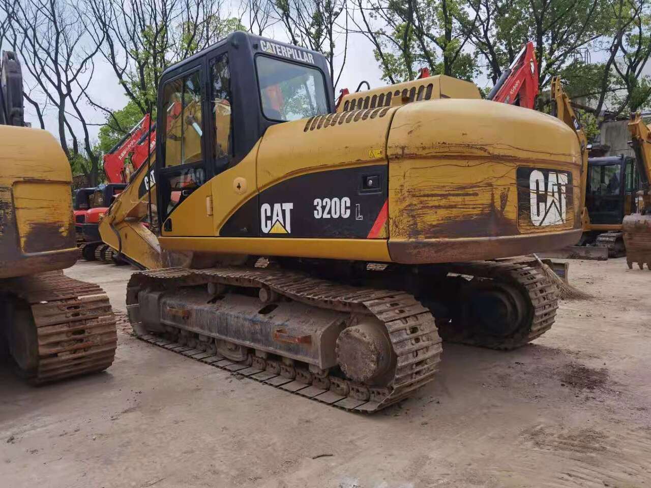 CATERPILLAR 320CL - Гусеничный экскаватор: фото 1 CATERPILLAR 320CL - Гусеничный экскаватор: фото 1