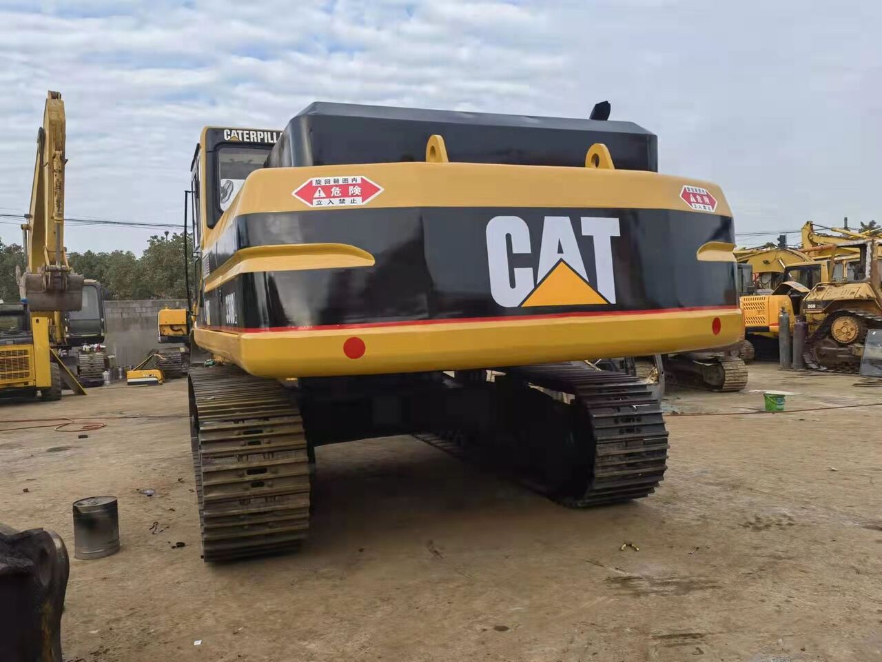 CATERPILLAR 330BL - Гусеничный экскаватор: фото 4 CATERPILLAR 330BL - Гусеничный экскаватор: фото 4