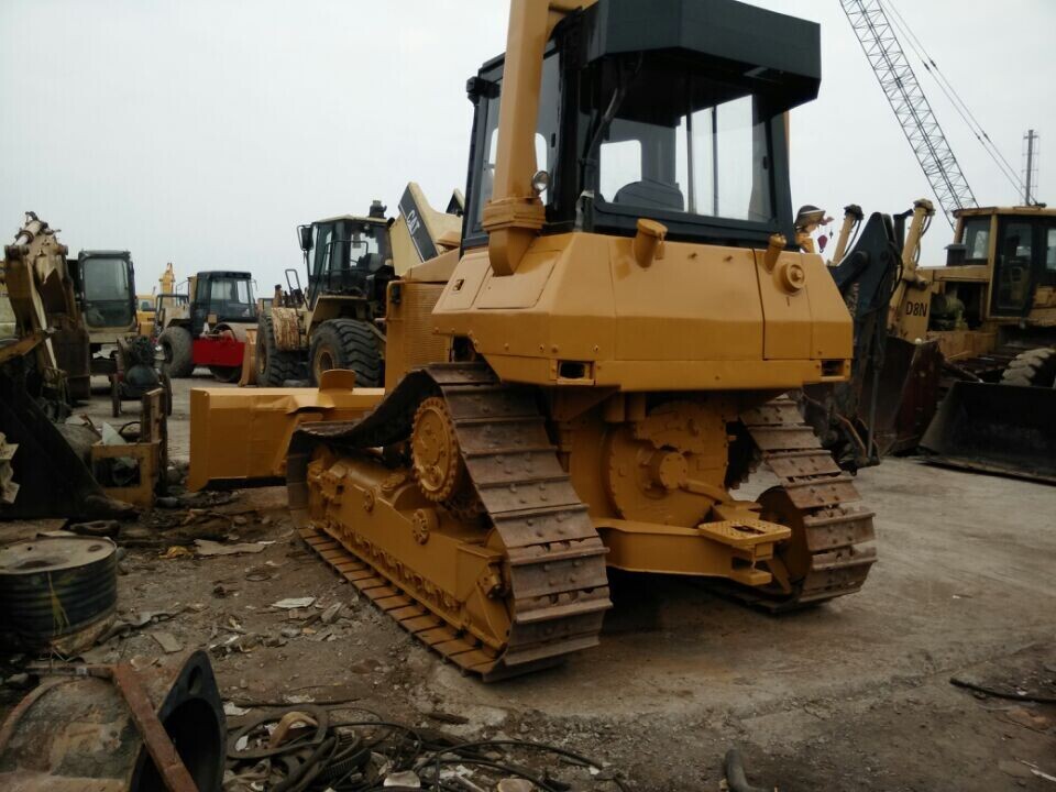 CATERPILLAR D4H - Бульдозер: фото 2 CATERPILLAR D4H - Бульдозер: фото 2