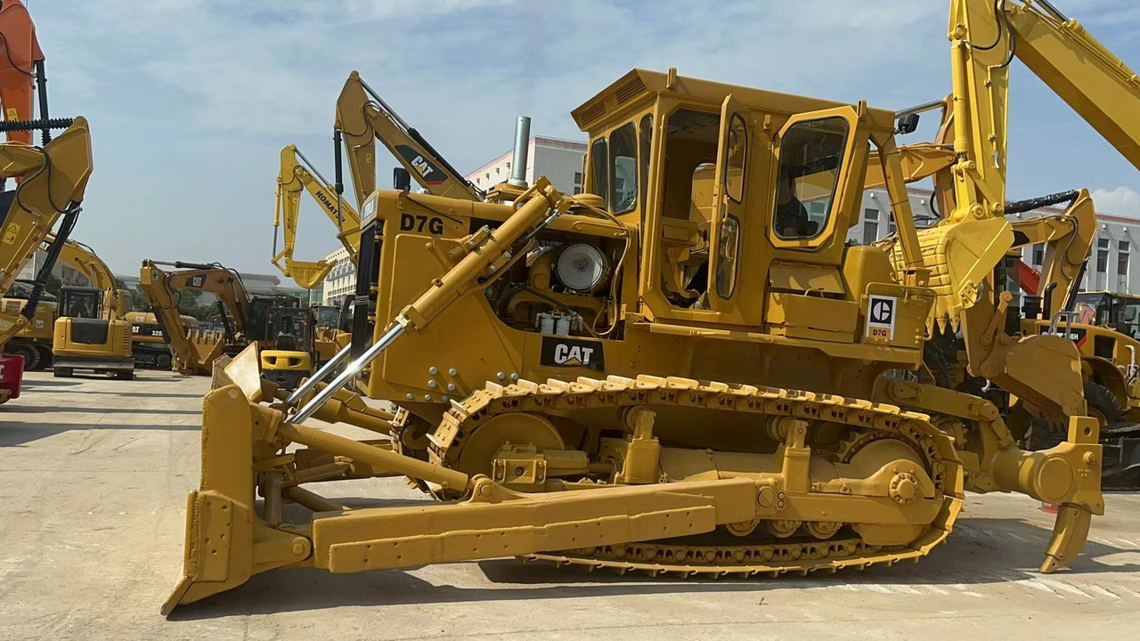 CATERPILLAR D7G - Бульдозер: фото 3 CATERPILLAR D7G - Бульдозер: фото 3