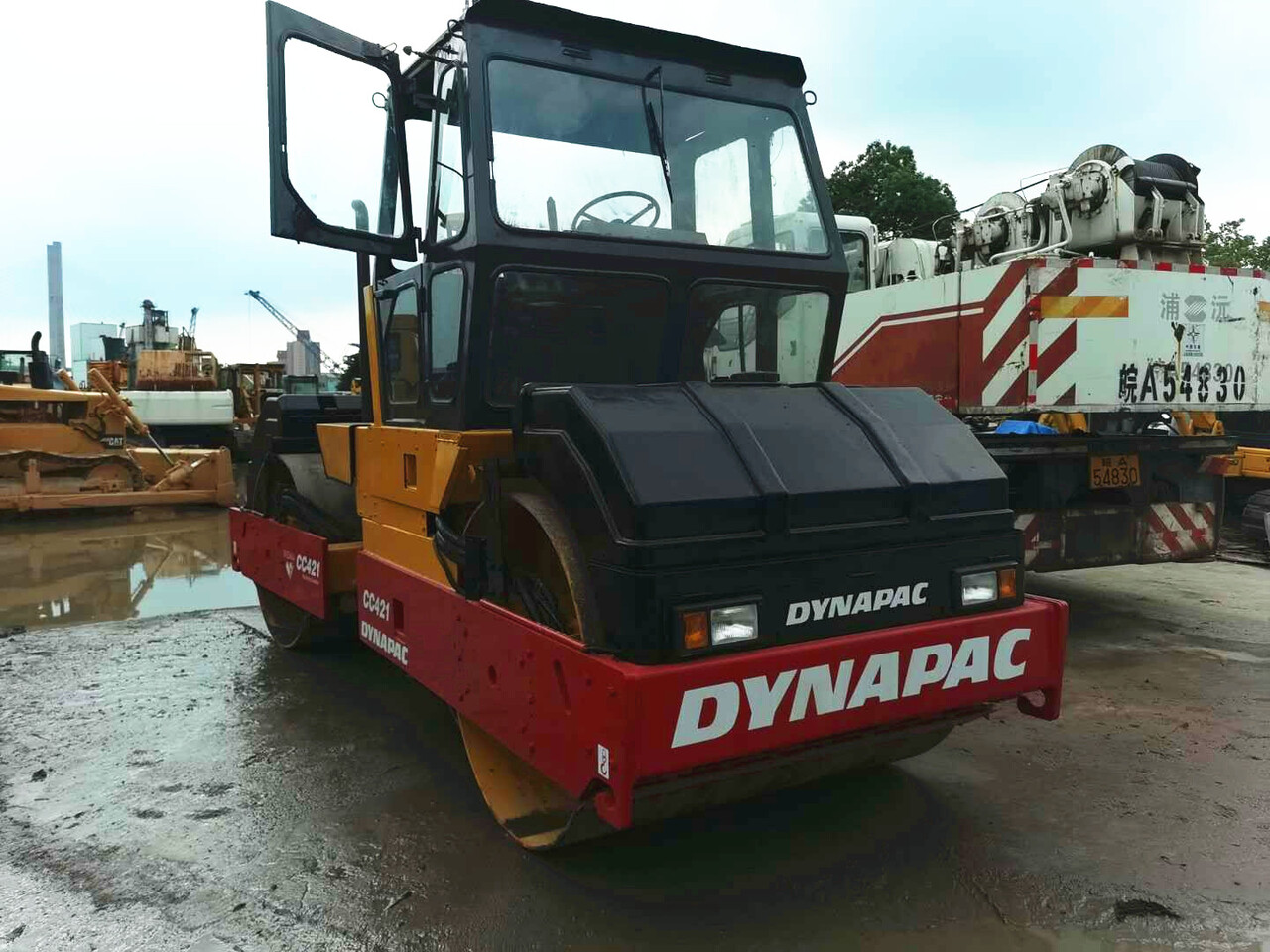 DYNAPAC CC421 - Каток: фото 3 DYNAPAC CC421 - Каток: фото 3