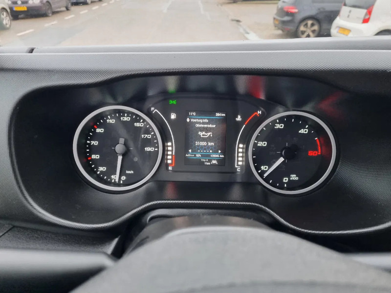 Цельнометаллический фургон Iveco Daily 40C18 3.0 D L4H2 Maxi GVW 3500 KG Euro 6D: фото 9