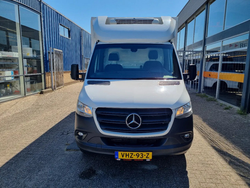 Mercedes-Benz Sprinter 316 CDI Kuhlkoffer Thermoking V300MAX st 230V Euro 6D - Малотоннажный рефрижератор: фото 3 Mercedes-Benz Sprinter 316 CDI Kuhlkoffer Thermoking V300MAX st 230V Euro 6D - Малотоннажный рефрижератор: фото 3