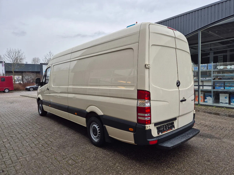 Mercedes-Benz Sprinter 316 CDI L3H2 E6/ Koelwagen Carrier 400 MT -30/+30 Standby 380V - Малотоннажный рефрижератор: фото 5 Mercedes-Benz Sprinter 316 CDI L3H2 E6/ Koelwagen Carrier 400 MT -30/+30 Standby 380V - Малотоннажный рефрижератор: фото 5