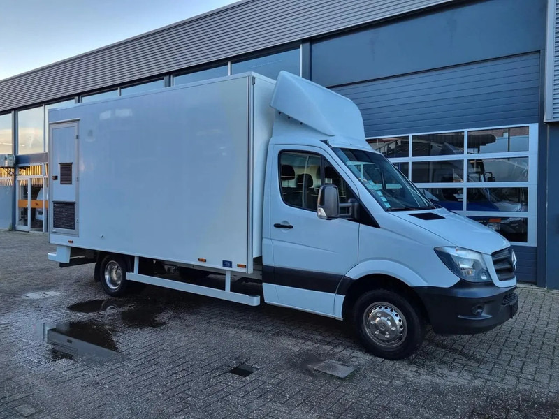 Mercedes-Benz Sprinter 513 CDI/ Foodtruck/ Verkoopwagen/ Camper - Торговый грузовик: фото 1 Mercedes-Benz Sprinter 513 CDI/ Foodtruck/ Verkoopwagen/ Camper - Торговый грузовик: фото 1