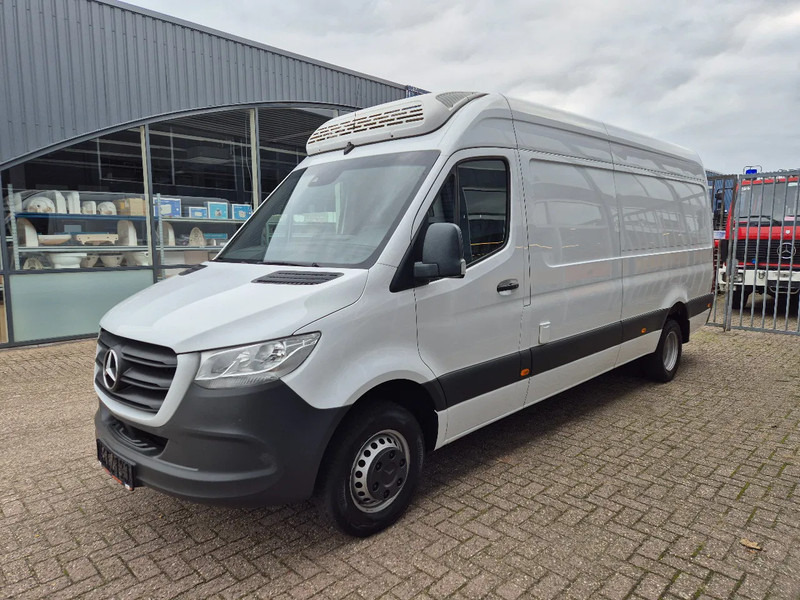 Mercedes-Benz Sprinter 519 CDI/ Kuhlwagen/ L3H2/ TK V300 MAX/ EURO 6E - Малотоннажный рефрижератор: фото 5 Mercedes-Benz Sprinter 519 CDI/ Kuhlwagen/ L3H2/ TK V300 MAX/ EURO 6E - Малотоннажный рефрижератор: фото 5