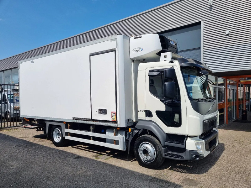 Volvo FL 250 Carrier 750MT ATP Zwischenwand LBW Euro 6 - Рефрижератор: фото 1 Volvo FL 250 Carrier 750MT ATP Zwischenwand LBW Euro 6 - Рефрижератор: фото 1