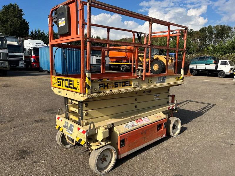 JLG 2646-E !!! LOW HOURS !!! - Ножничный подъемник: фото 1 JLG 2646-E !!! LOW HOURS !!! - Ножничный подъемник: фото 1