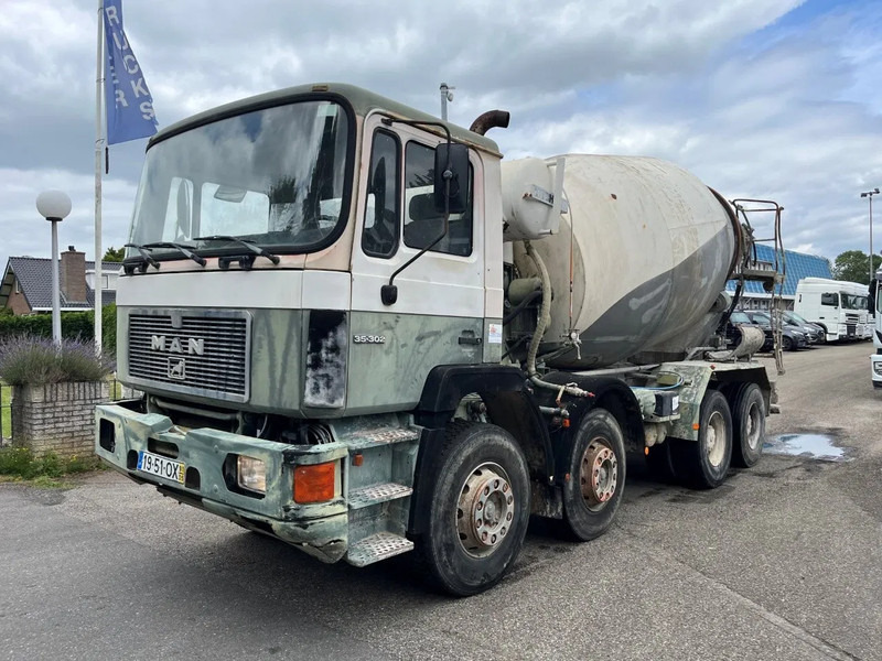 MAN 35.302 8x4 FULL STEEL SPRING MANUAL ZF GEARBOX !!! 6 CILINDER !!! - Автобетоносмеситель: фото 1 MAN 35.302 8x4 FULL STEEL SPRING MANUAL ZF GEARBOX !!! 6 CILINDER !!! - Автобетоносмеситель: фото 1