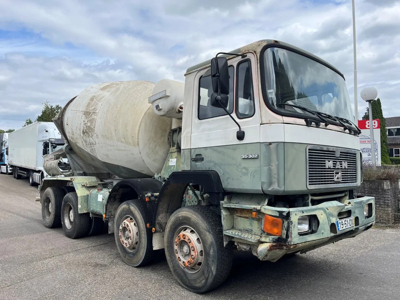 MAN 35.302 8x4 FULL STEEL SPRING MANUAL ZF GEARBOX !!! 6 CILINDER !!! - Автобетоносмеситель: фото 4 MAN 35.302 8x4 FULL STEEL SPRING MANUAL ZF GEARBOX !!! 6 CILINDER !!! - Автобетоносмеситель: фото 4