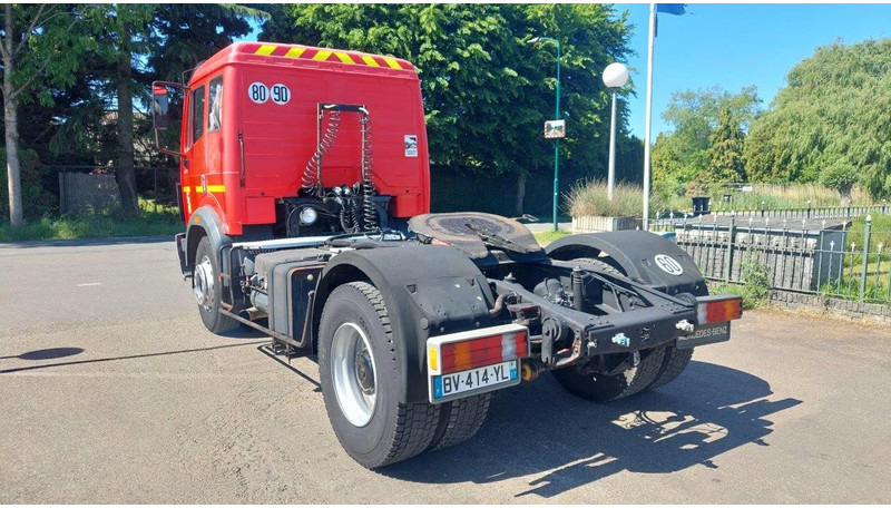 Mercedes-Benz SK 1733 4x2 STEEL SUSPENSION - Тягач: фото 3 Mercedes-Benz SK 1733 4x2 STEEL SUSPENSION - Тягач: фото 3